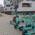 Appartement Light & Roomy With Separate Kitchen & Free Bike