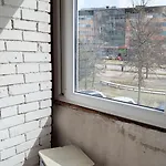 Apartman Light & Roomy With Separate Kitchen & Free Bike